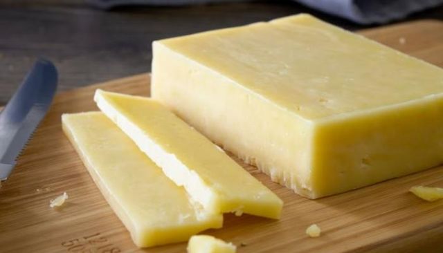 خوان لابورتا رئيس نادي برشلونة