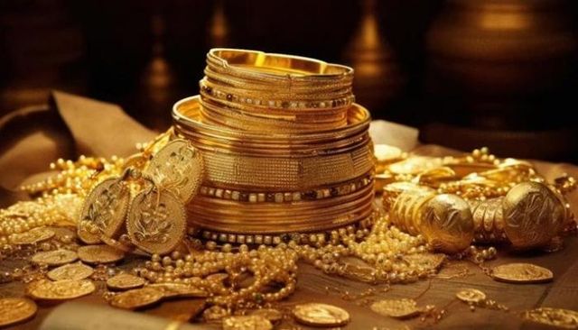 «تعديل الأصفار وإبراز الهوية».. الكشف عن العملة السورية الجديدة