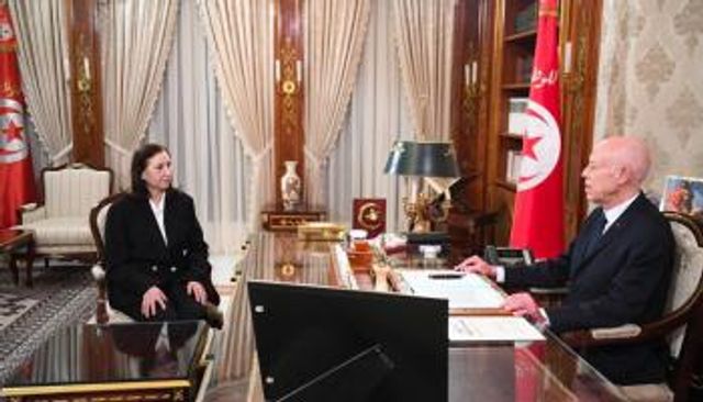 من لقاء قيس سعيد وسارة الزعفراني