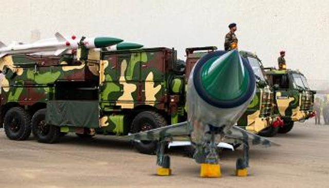 الجيش الهندي Vs الباكستاني.. مقارنة شاملة للقوة العسكرية بين الجارتين النوويتين