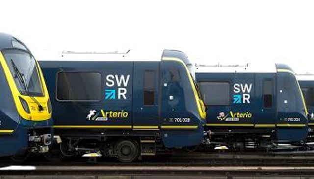 سكك حديد في بريطانيا