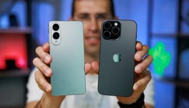 Galaxy S25 Edge وiPhone 16 Pro Max