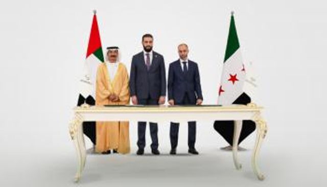 جانب من توقيع الاتفاق بحضور الرئيس السوري أحمد الشرع