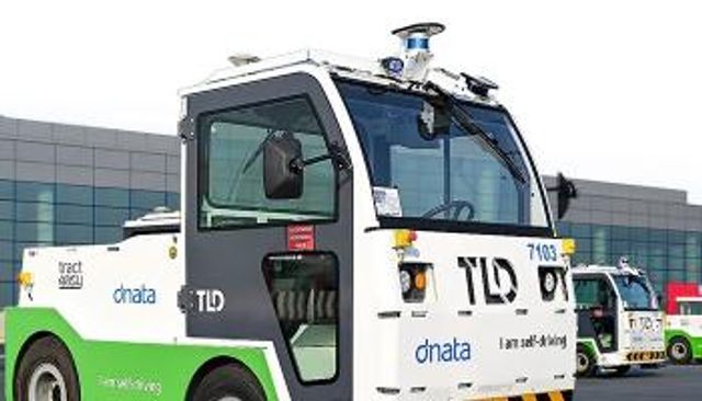 تشغيل المركبات الذاتية القيادة لمناولة الأمتعة