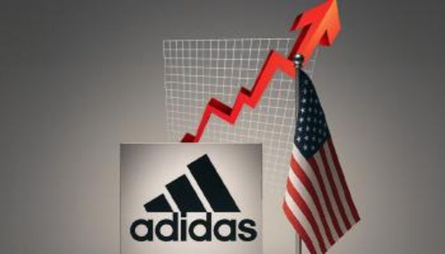 أديداس تتعثر الرسوم الأمريكية تضرب الأرباح