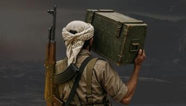 اعترافات طاقم سفينة مضبوطة تكشف شبكة ومسارات تهريب السلاح للحوثي