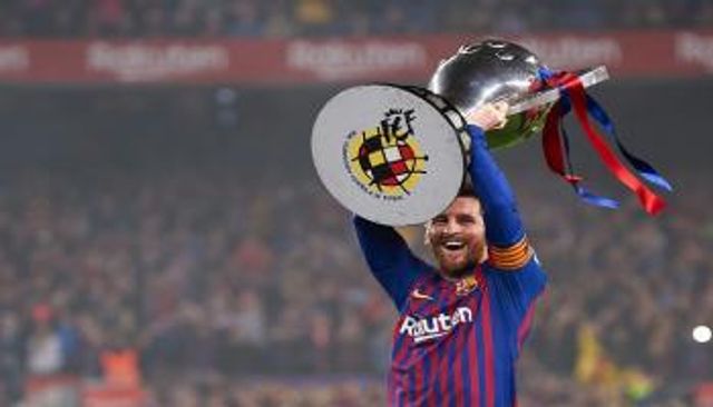 ليونيل ميسي أسطورة برشلونة