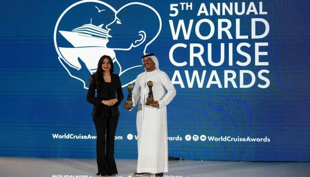 الشيخ محمد بن راشد يكرم الفائزين بجائزة «نوابغ العرب»