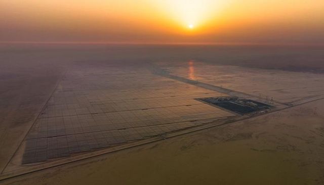  ولي عهد أبوظبي يلتقي الرئيس التنفيذي لشركة «BYD»