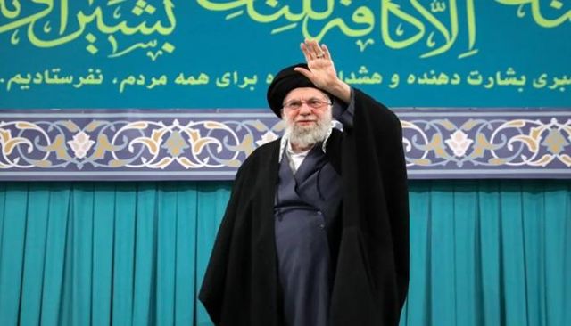 آيوزي بيريز