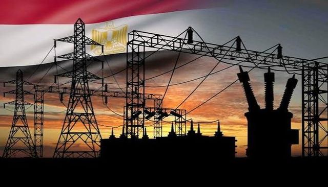 أبراج كهرباء في مصر - أرشيفية