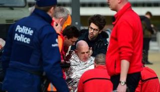 مصاب في تفجيرات بروكسل خلال تلقيه العلاج