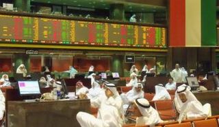 تباين مؤشرات سوقي الإمارات في المستهل