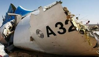 حطام الطائرة الروسية