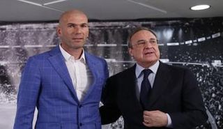 بيريز رئيس ريـال مدريد وزيدان