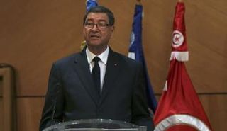 رئيس الوزراء التونسي الحبيب الصيد والذي تم سحب الثقة من حكومته - رويترز