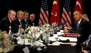 أوباما وأردوغان خلال لقائهما على هامش قمة العشرين