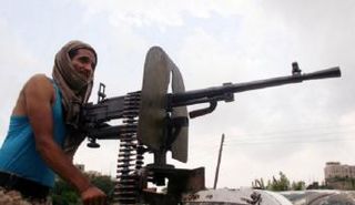 أحد عناصر المقاومة الشعبية فى تعز