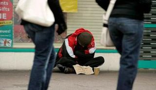 صحيفة بريطانية كشفت عن خبايا عالم التسول