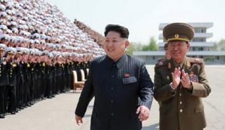 الزعيم الكوري الشمالي كيم جونغ