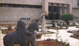 أحد مقتنايات متحف حلب الوطني