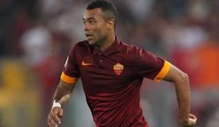 أشلي كول لاعب روما الإيطالي