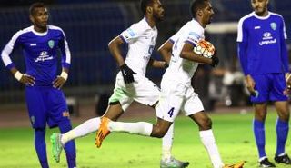 عبد الله الزوري احتفظ للهلال بصدارة الدوري