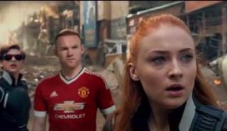 النجم واين روني مهاجم وقائد مانشستر يونايتد الإنجليزي يظهر في الإعلان الدعائي للفيلم