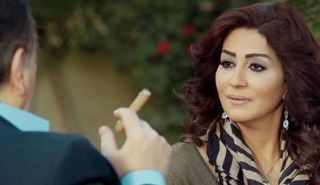 الفنانة وفاء عامر