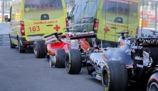 باتون سائق مكلارين يصف نفسه بالمحظوظ بعد تضرر سيارته فقط وعدم تعرضه لإصابة خطيرة