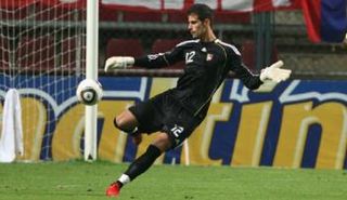 داني هيرنانديز حارس مرمى منتخب فنزويلا