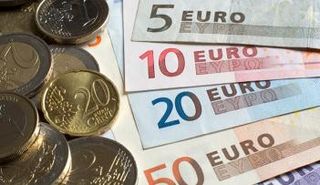 الإسترليني يتراجع أمام اليورو