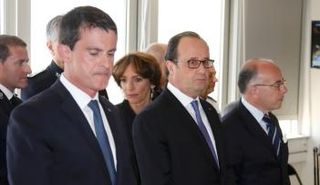 فالس بجوار هولاند عقب هجوم نيس