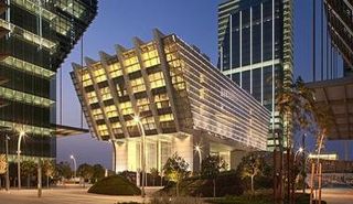 مجموعة أبوظبي المالية 