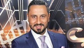 قيس نجيب وقّع لـ