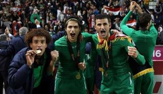 لاعبو العراق يحتفلون بالتأهل للأولمبياد