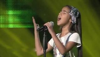 الطفلة نور قمر