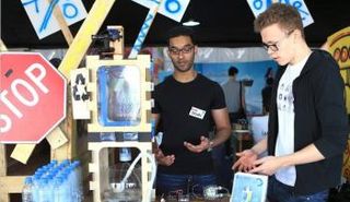 المشاريع المعروضة تشتمل على التصميم والمركبات والحركة والميكانيك