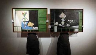  لوحتين من أعمال بيكاسو رسمهما في يوم