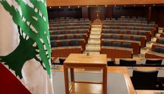 تعطل الحياة النيابية يهدد المشهد السياسي اللبناني