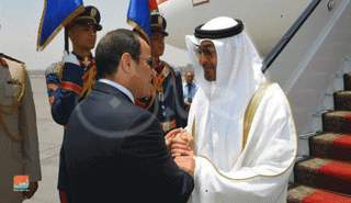 الشيخ محمد بن زايد آل نهيان، ولي عهد أبوظبي و الرئيس المصري عبدالفتاح السيسي 