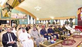 جانب من حفل التوقيع في نادي ضباط الإمارات