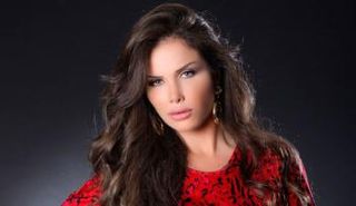 الفنانة نيكول سابا