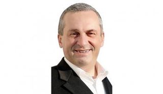 فيديركو ماريسكوتي، نائب الرئيس في إيه تي كيرني