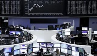 الأسهم الأوروبية تتراجع متأثرة بهبوط سهم أرسيلور ميتال 