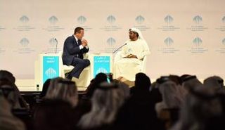 الشيخ أحمد بن سعيد آل مكتوم الرئيس الأعلى والرئيس التنفيذي لطيران الإمارات 