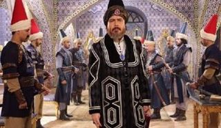 الفنان محمد رياض في لقطة من مسلسل السلطان والشاه