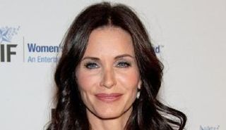 عمليات التجميل بادية عي كورتني