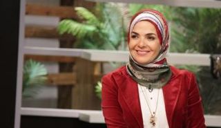 الفنانة المصرية منى عبدالغني