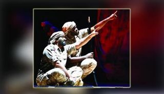 من فعاليات مهرجان دبي لمسرح الشباب دورة سابقة - أرشيفية